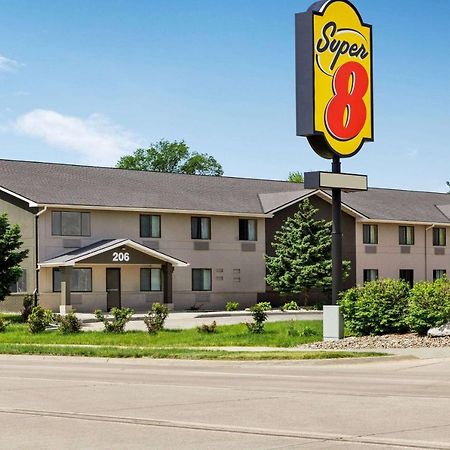 Super 8 By Wyndham Ankeny/Des Moines Area Otel Dış mekan fotoğraf